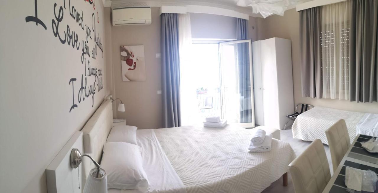 Athena Charming Rooms Таормина Екстериор снимка